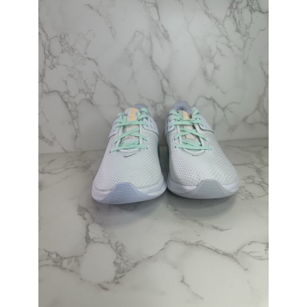 Nike Womens Air Max Bella TR 4 CW3398-101 White Running Shoes Sneakers Size 8.5 - Picture 5 of 5